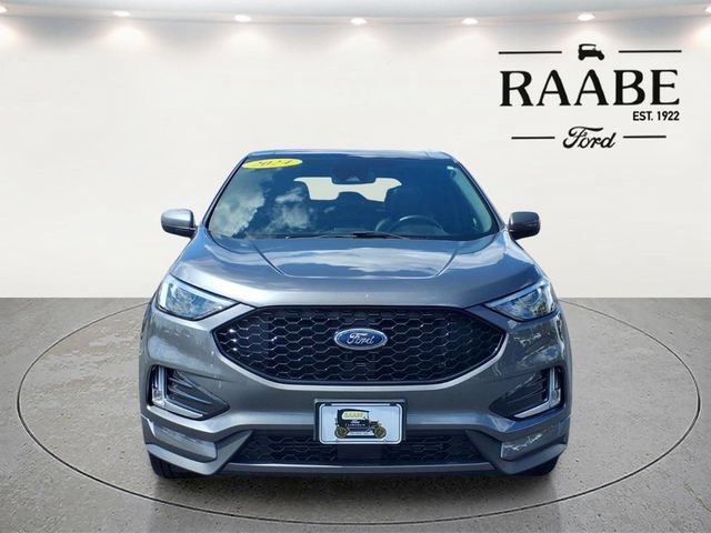 Used 2024 Ford Edge ST-Line w/ Class II Trailer Tow Package AWD/4WD image 2