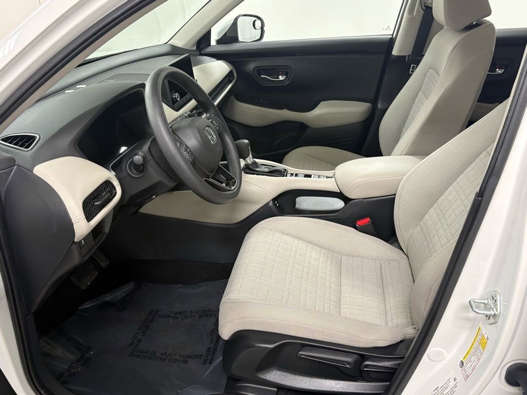 Used 2025 Honda HR-V LX image 13