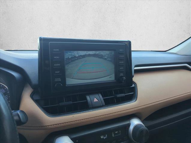 Used 2019 Toyota RAV4 LE image 7