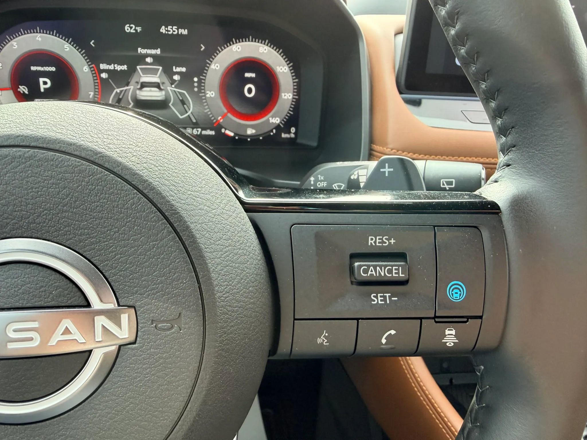 Used 2024 Nissan Rogue Platinum w/ Platinum Premium Package image 16