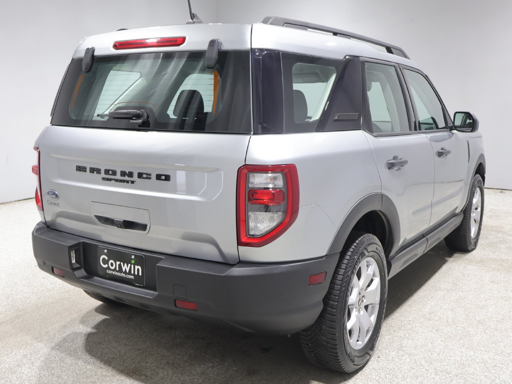 Used 2023 Ford Bronco Sport AWD/4WD image 2