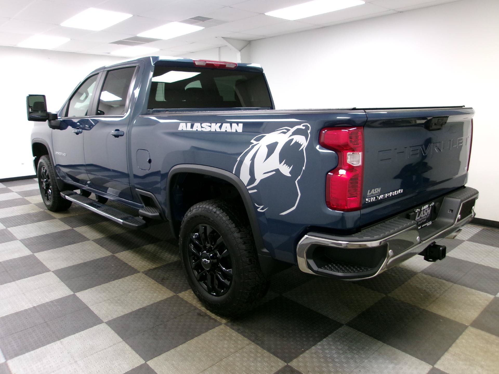 New 2026 Chevrolet Silverado 2500 LT AWD/4WD image 2