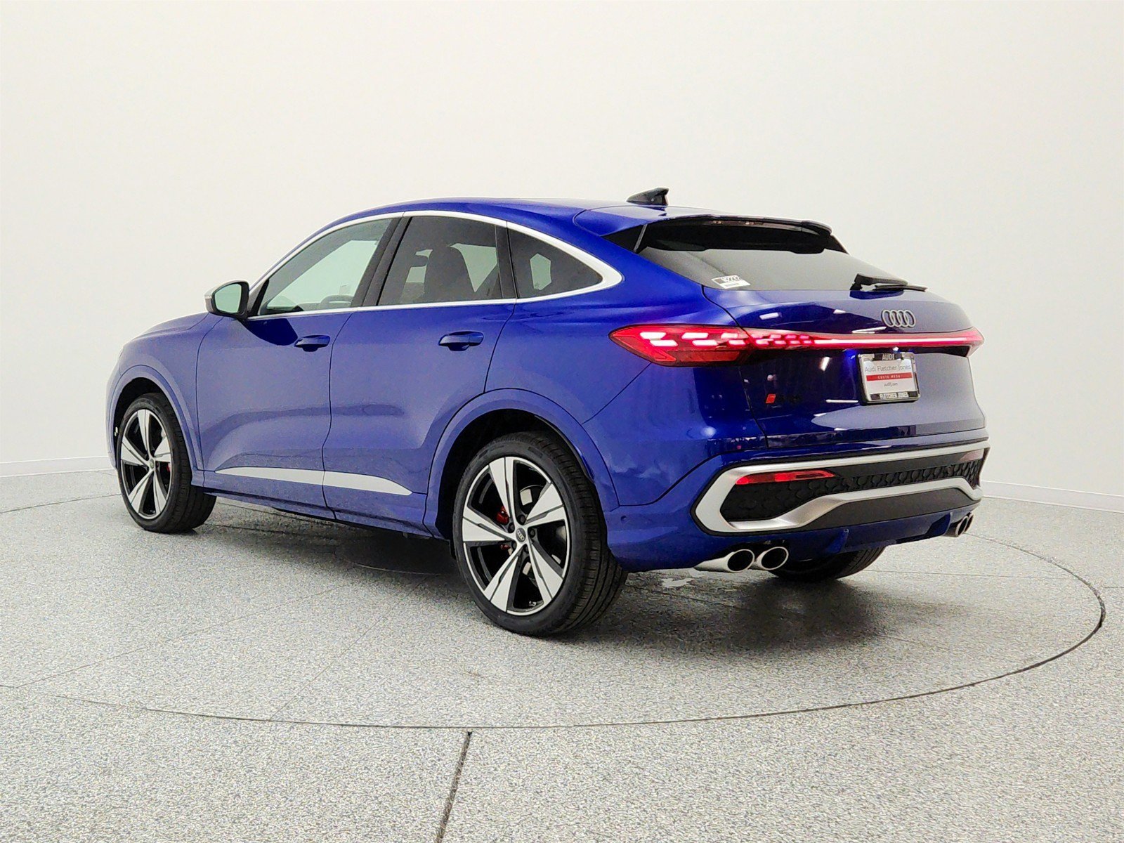 New 2026 Audi SQ5 Premium Plus AWD/4WD image 7