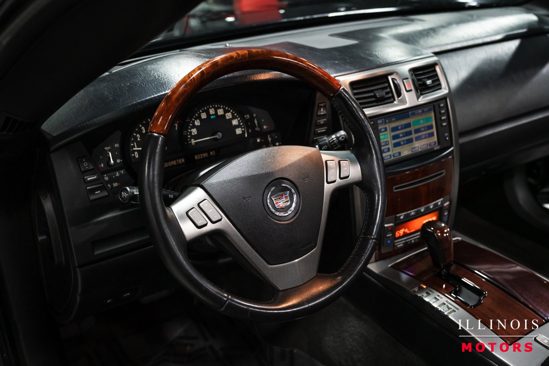 Used 2006 Cadillac XLR RWD image 19