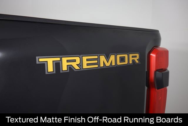 Used 2023 Ford F350 Platinum w/ Tremor Off-Road Package AWD/4WD image 28