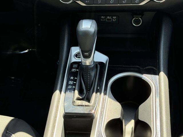 Used 2024 Nissan Altima 2.5 SV FWD image 22