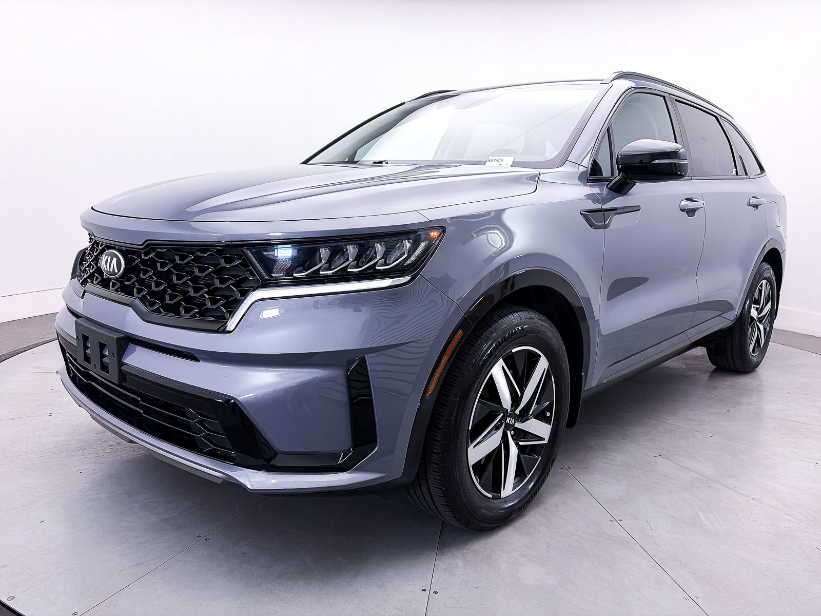 Used 2021 Kia Sorento S FWD image 12