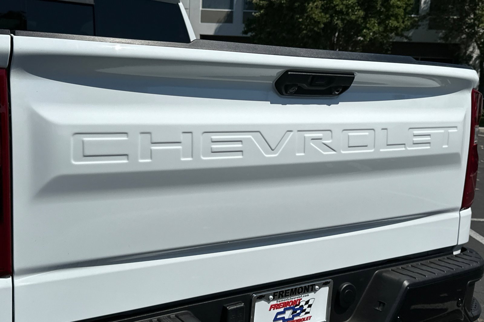 Used 2025 Chevrolet Silverado 1500 ZR2 w/ Technology Package image 54