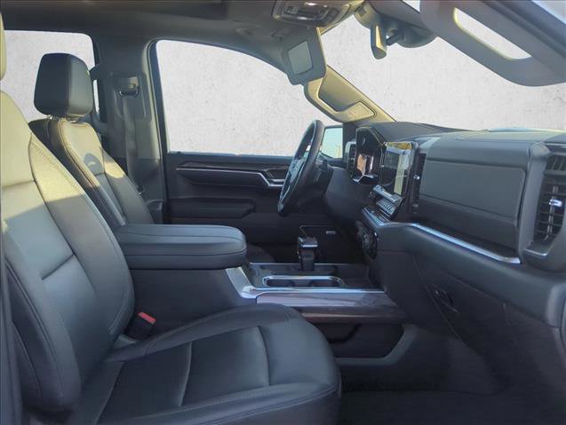 Used 2023 Chevrolet Silverado 1500 LTZ w/ LTZ Premium Package AWD/4WD image 25