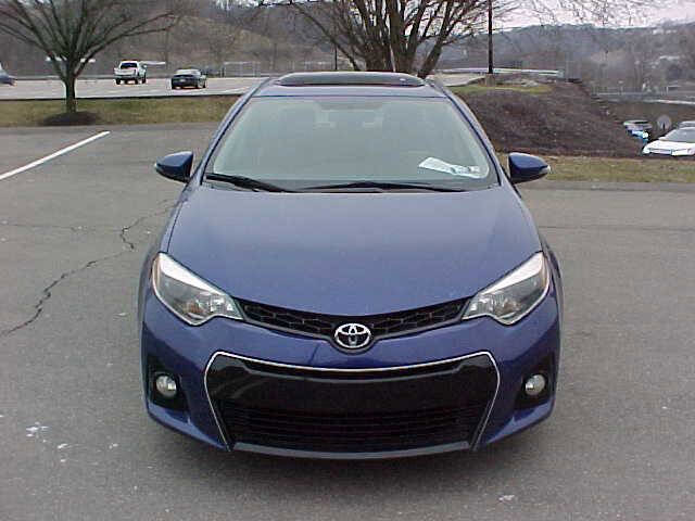 Used 2015 Toyota Corolla S image 23