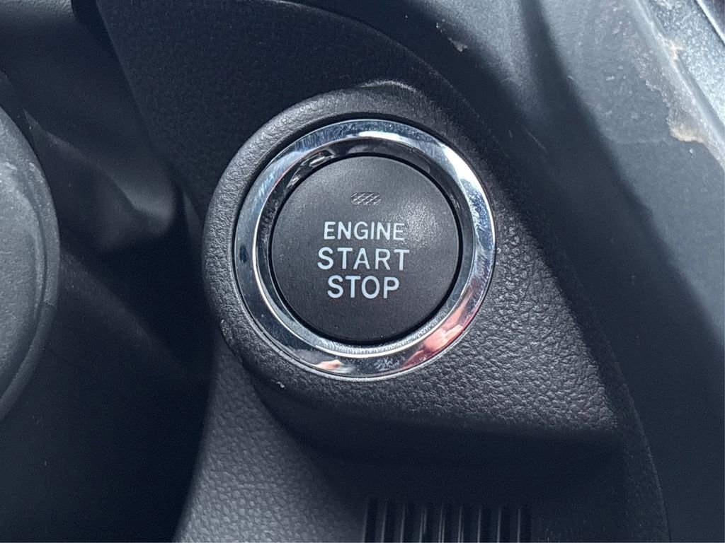 Used 2025 Subaru Forester Premium image 26