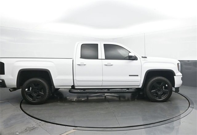 Used 2017 GMC Sierra 1500 SLE image 6