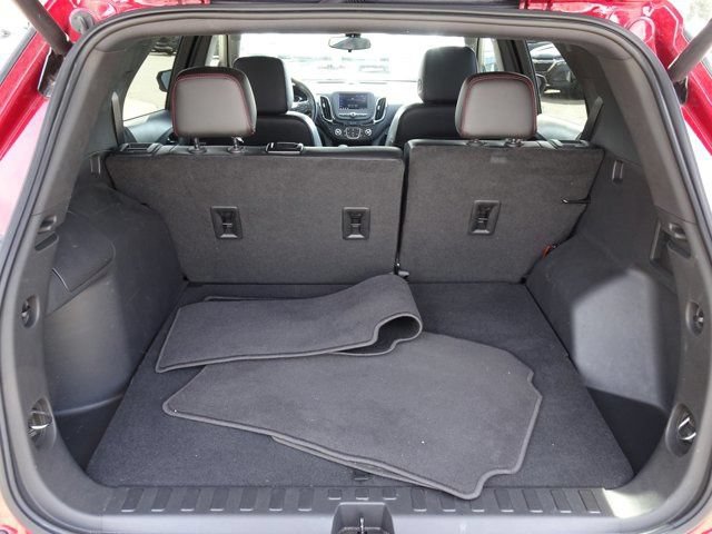 Used 2022 Chevrolet Equinox RS FWD image 9