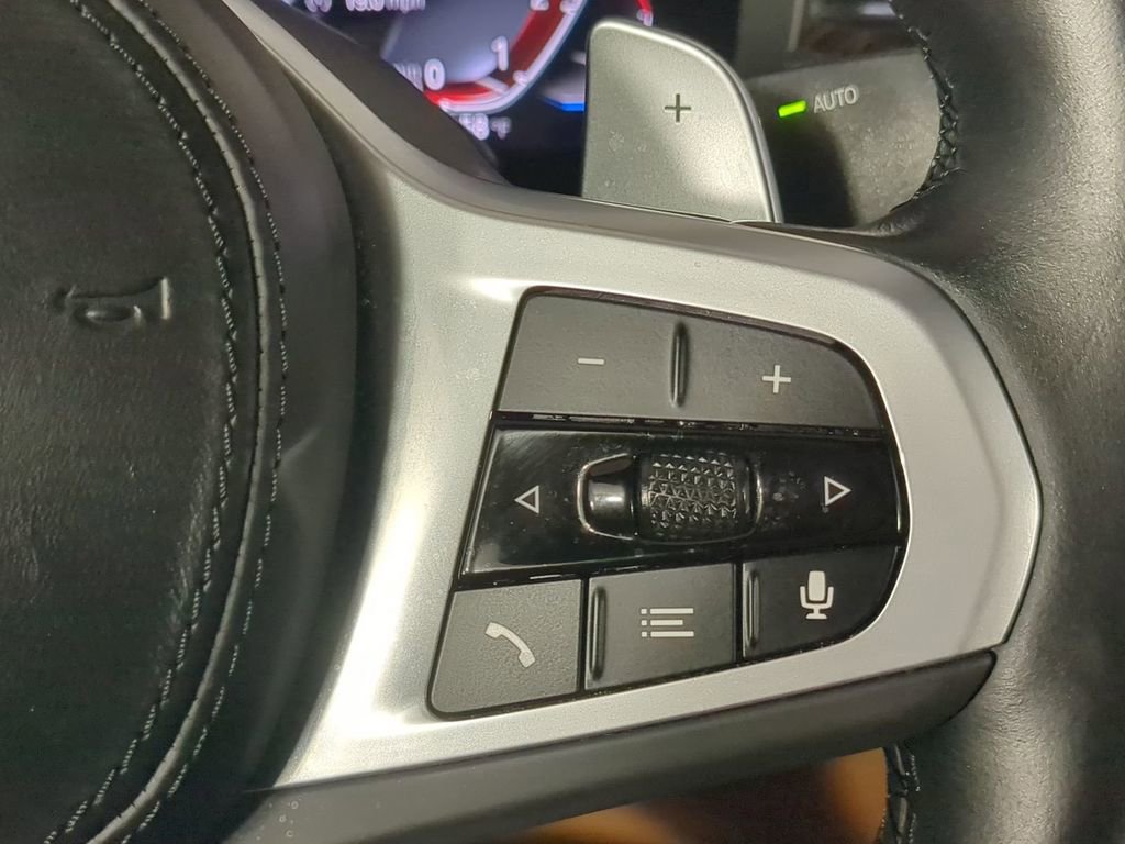 Used 2023 BMW 540i w/ M Sport Package image 33