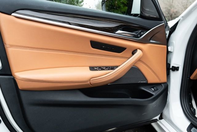 Used 2023 BMW 530i w/ M Sport Package image 42