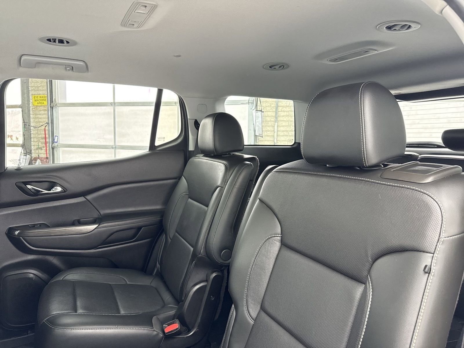 Used 2020 GMC Acadia SLT image 28