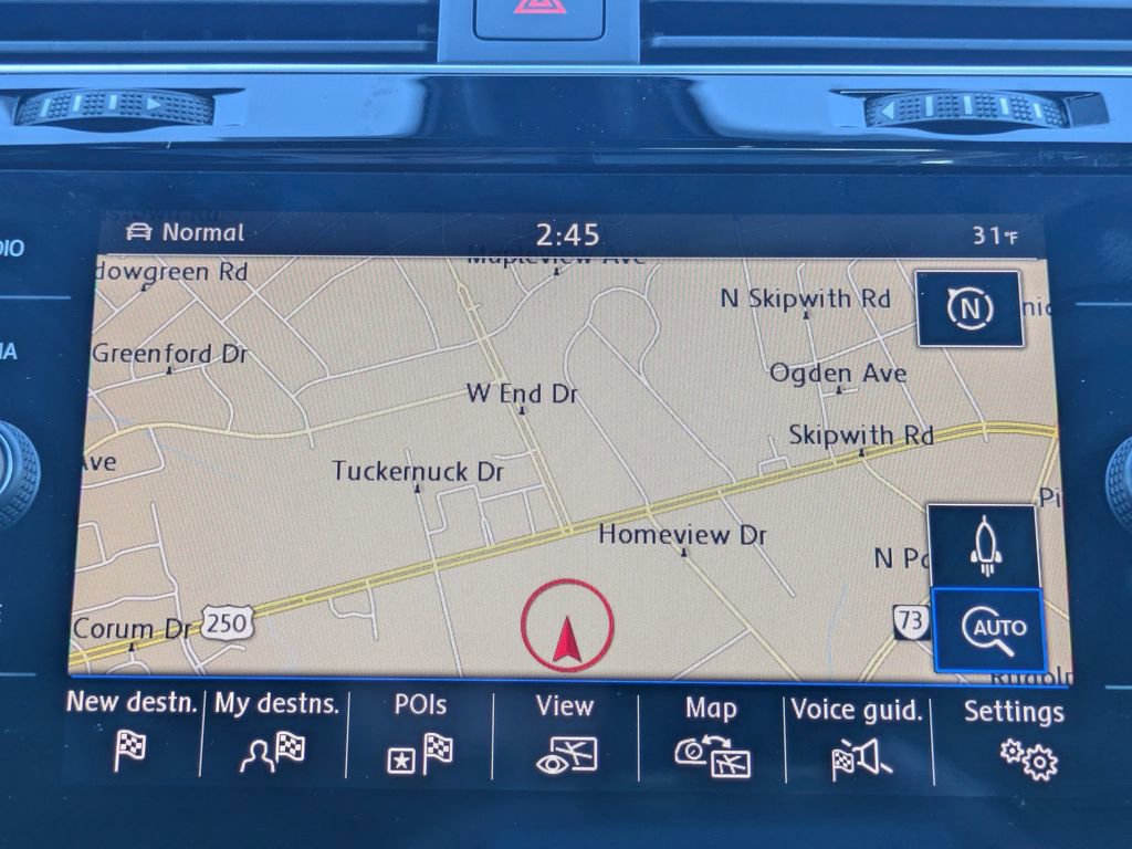 Used 2019 Volkswagen Golf R 4-Door image 21