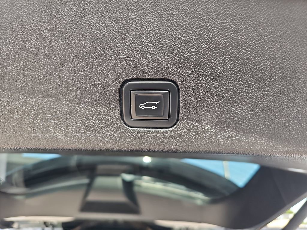 Used 2020 Cadillac XT6 Premium Luxury image 20