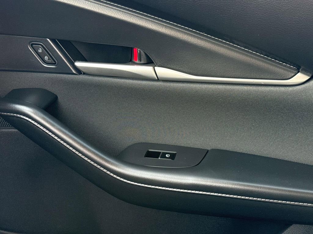 Certified 2025 MAZDA CX-30 AWD 2.5 S image 29