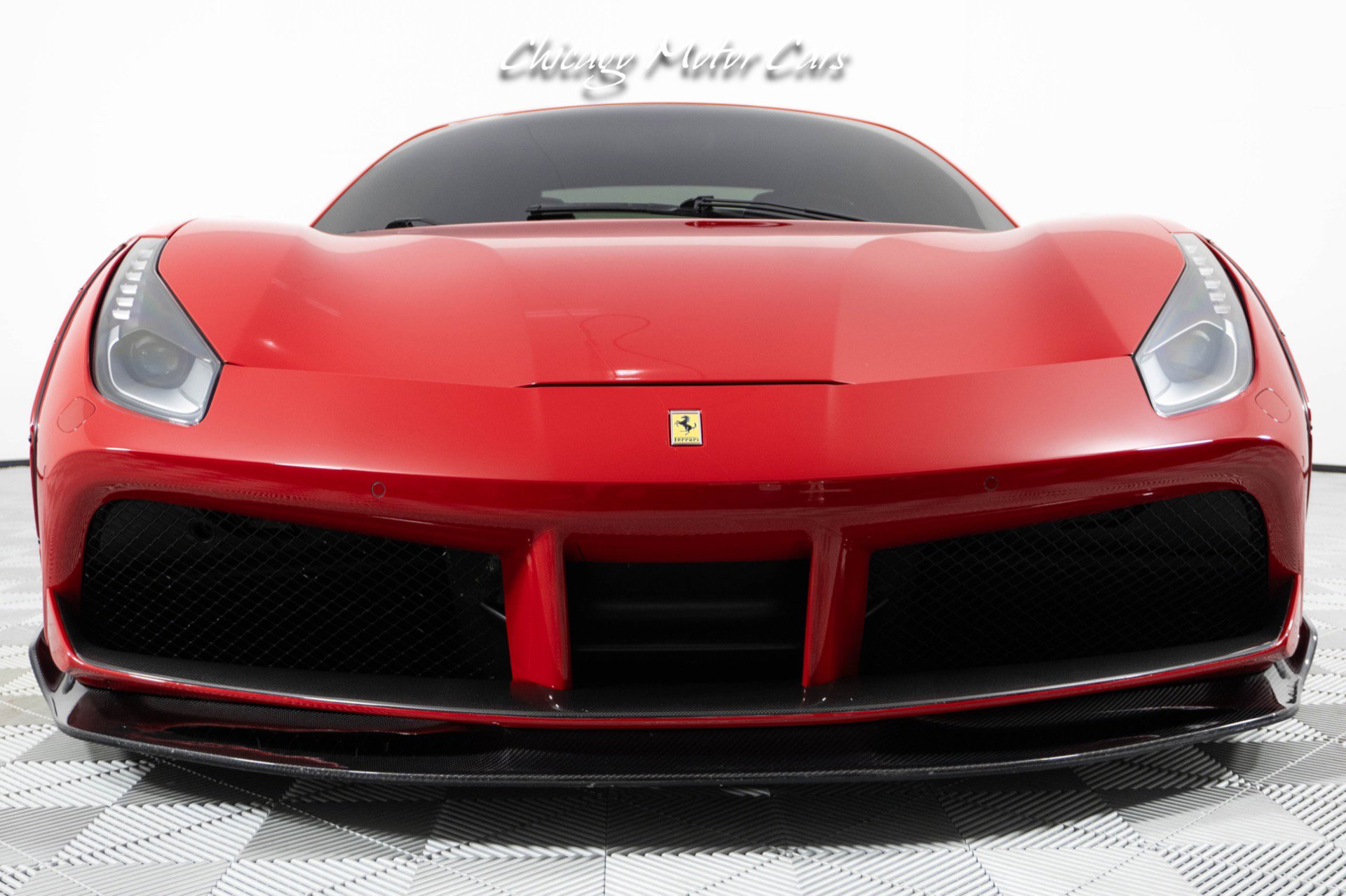 Used 2016 Ferrari 488 GTB image 9