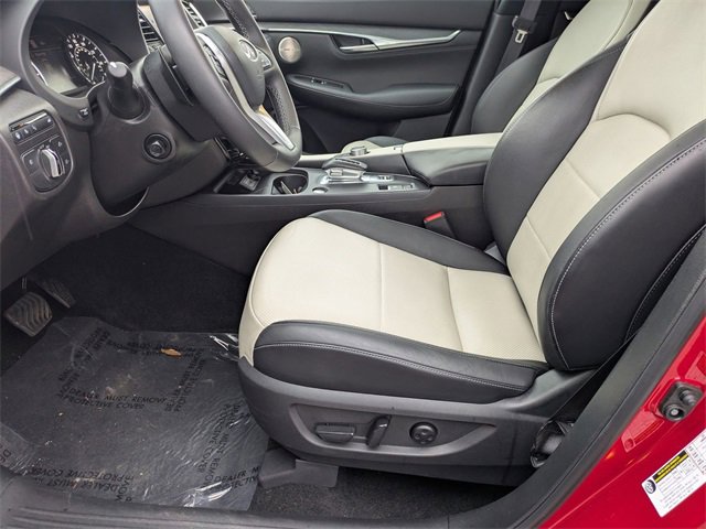 Used 2024 INFINITI QX55 Sensory w/ Lighting Package image 13