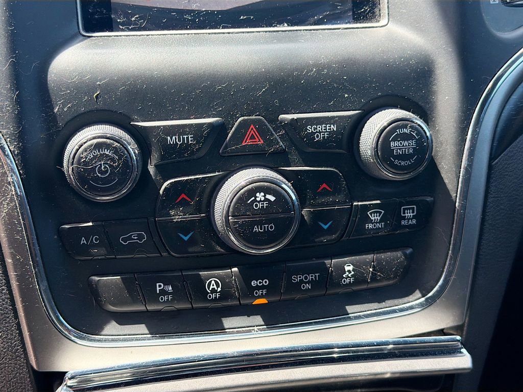 Used 2018 Jeep Grand Cherokee Laredo AWD/4WD image 30