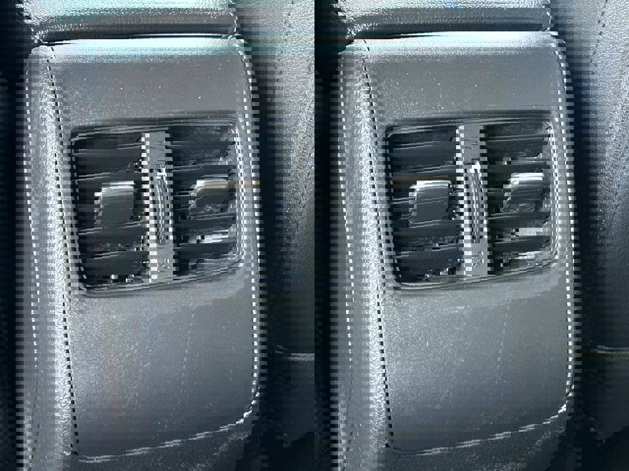 Used 2018 Honda Accord EX image 15