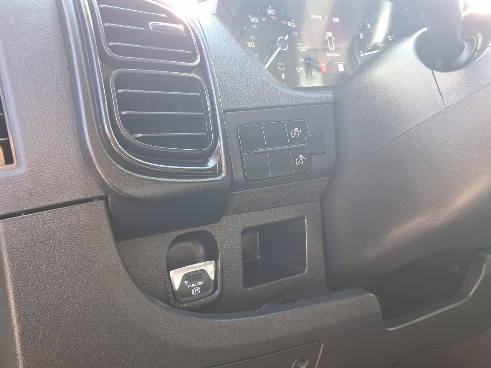 Used 2023 RAM ProMaster 2500 FWD image 20