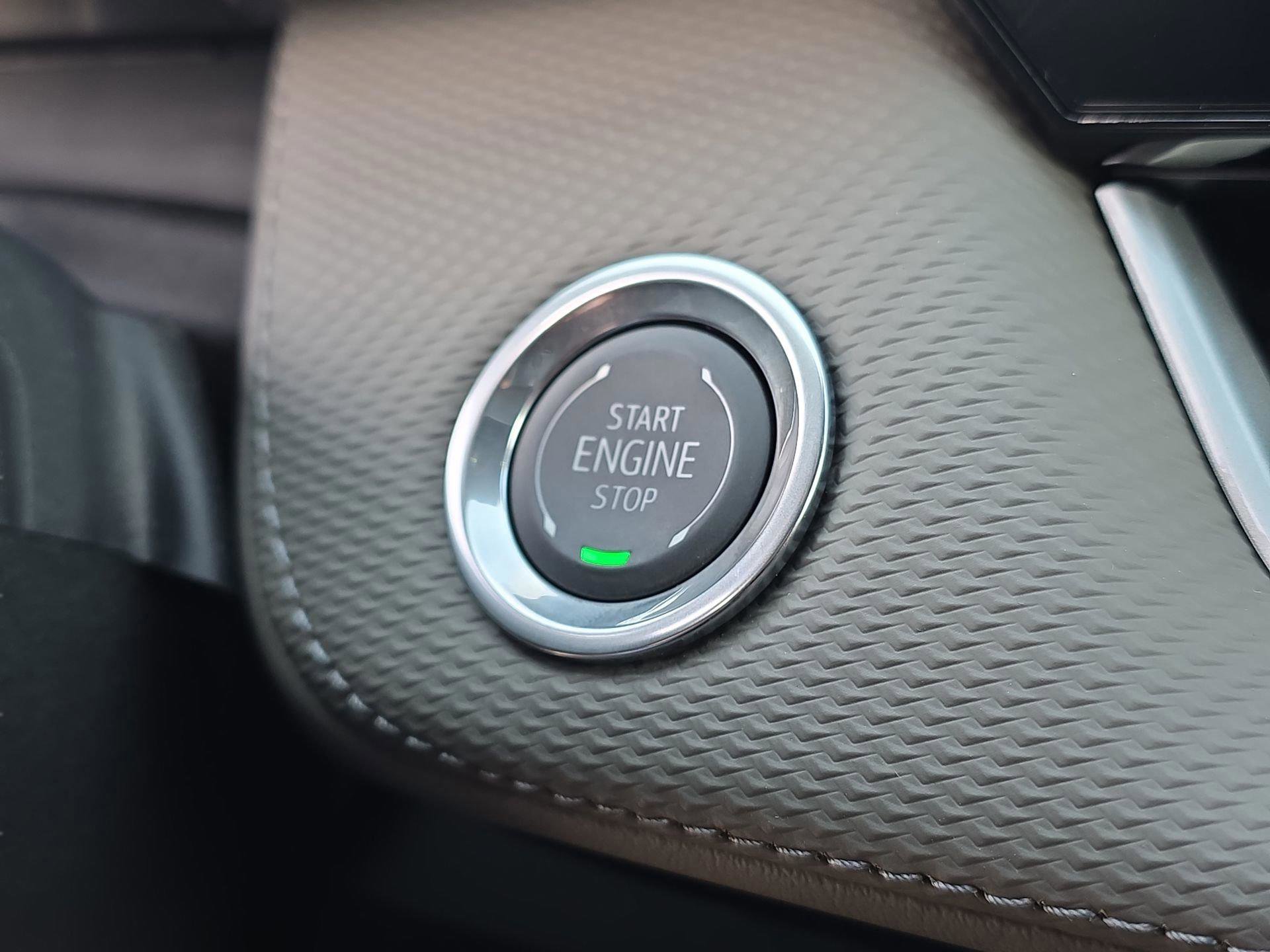 New 2026 Chevrolet Equinox LT w/ Convenience Package II image 11