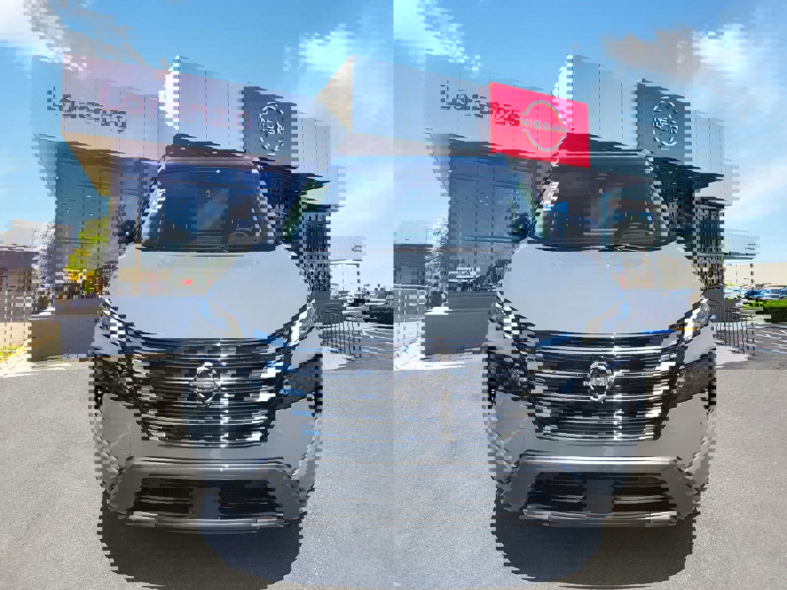 New 2025 Nissan Rogue SL image 2