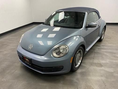 Used 2016 Volkswagen Beetle 1.8T Denim FWD image 2