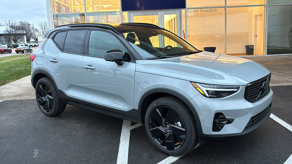 New 2026 Volvo XC40 B5 Ultra w/ Climate Package AWD/4WD image 28
