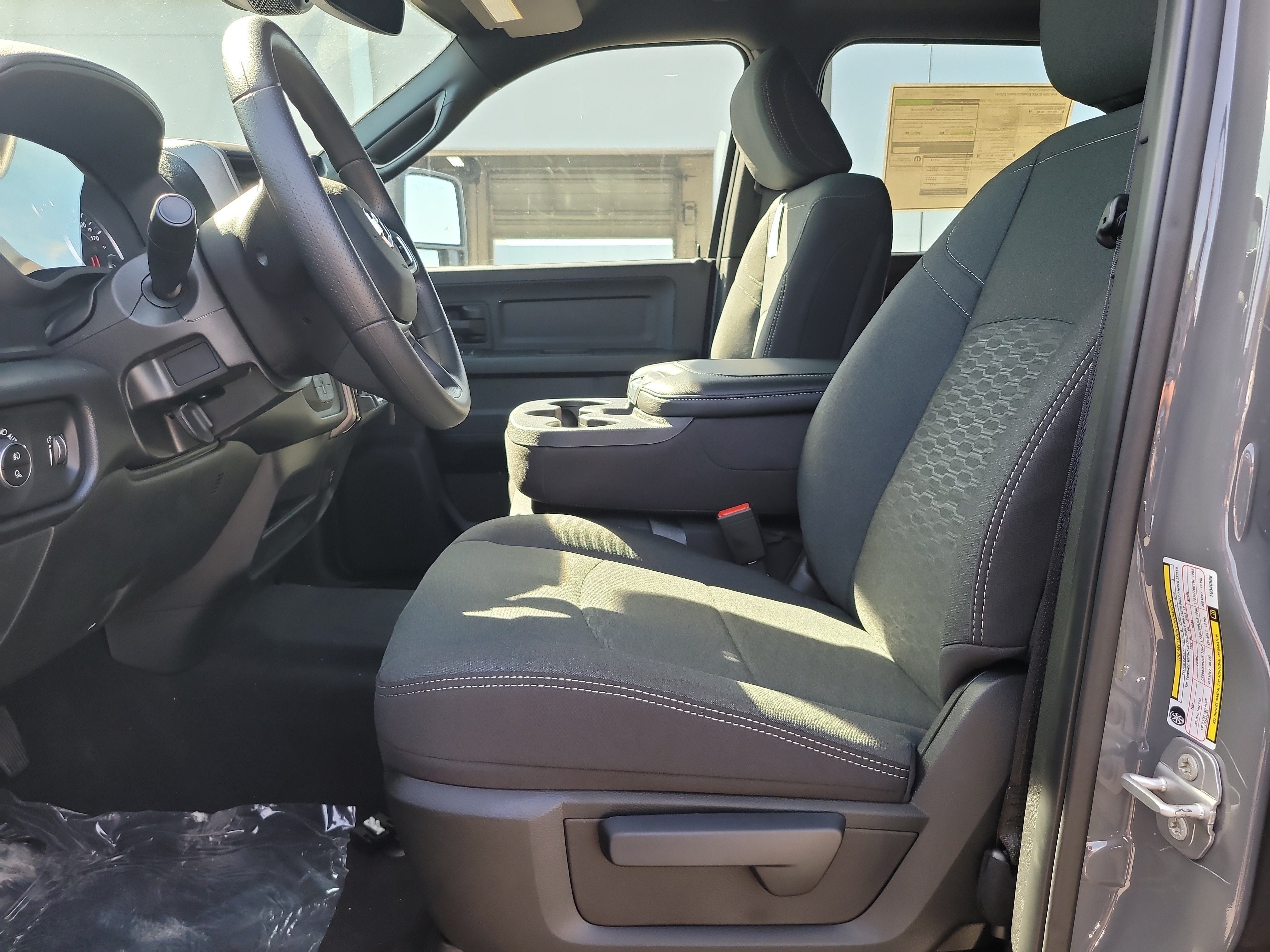 New 2026 RAM 2500 Tradesman AWD/4WD image 13