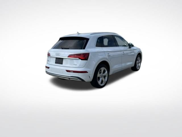 Used 2021 Audi Q5 2.0T Premium Plus w/ Premium Plus Package AWD/4WD image 3