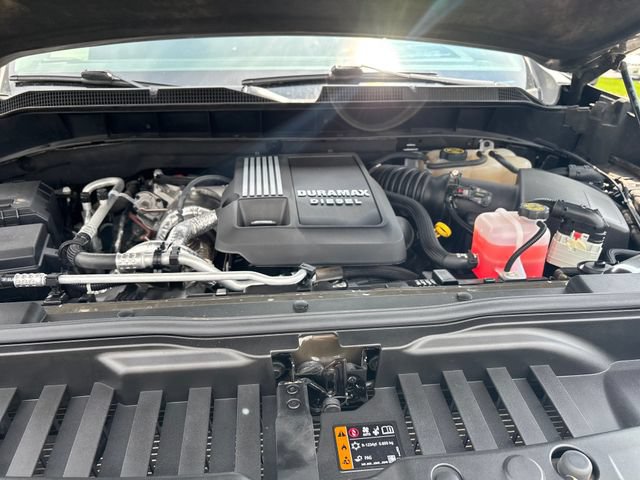 Certified 2023 Chevrolet Silverado 1500 LTZ w/ Technology Package AWD/4WD image 26