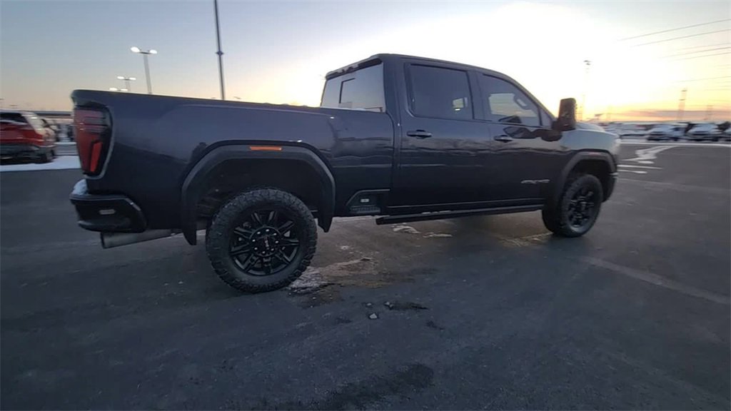 Used 2024 GMC Sierra 3500 AT4 w/ AT4 Premium Plus Package image 6