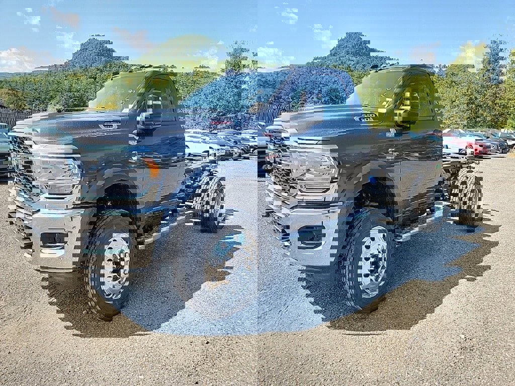 New 2024 RAM 5500 Tradesman