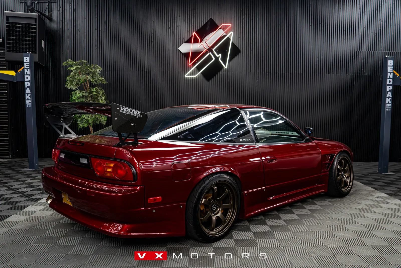 Used 1993 Nissan 240SX Hatchback RWD image 2