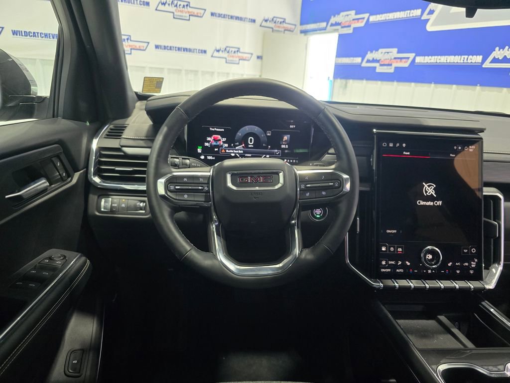 Used 2025 GMC Acadia Elevation image 2