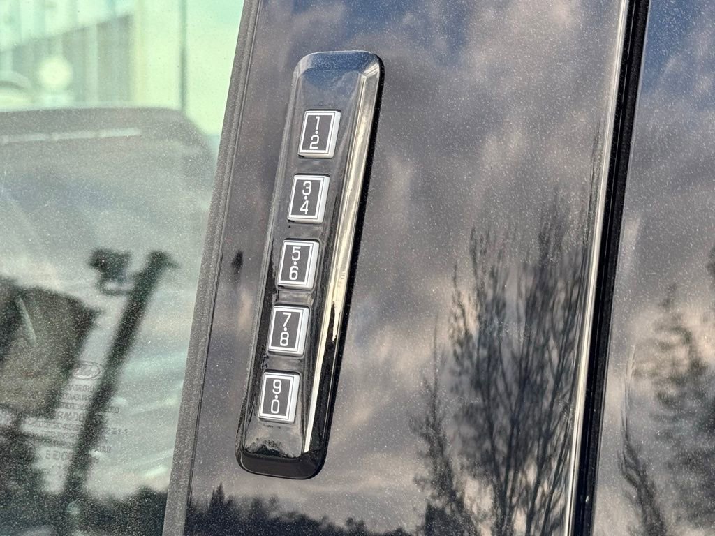 Used 2024 Ford F150 XLT w/ Tow/Haul Package image 10