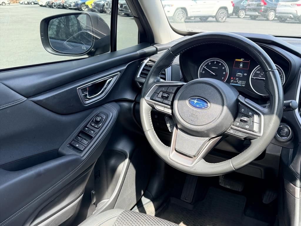 Used 2023 Subaru Forester Premium image 11
