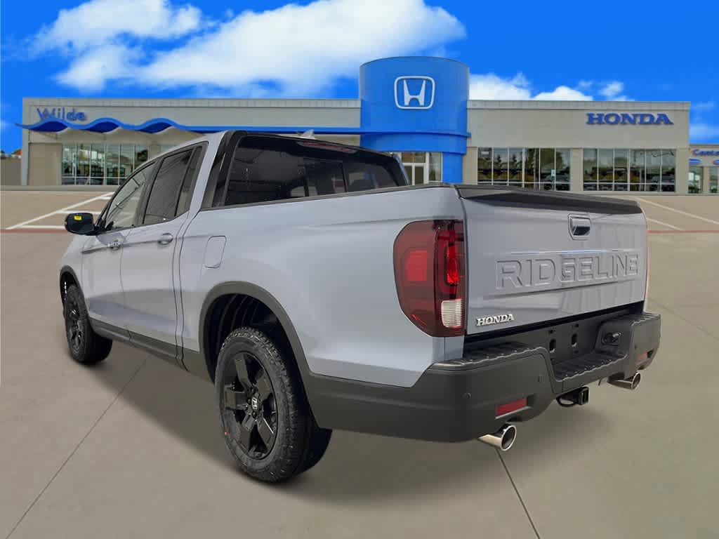 New 2026 Honda Ridgeline Black Edition image 3