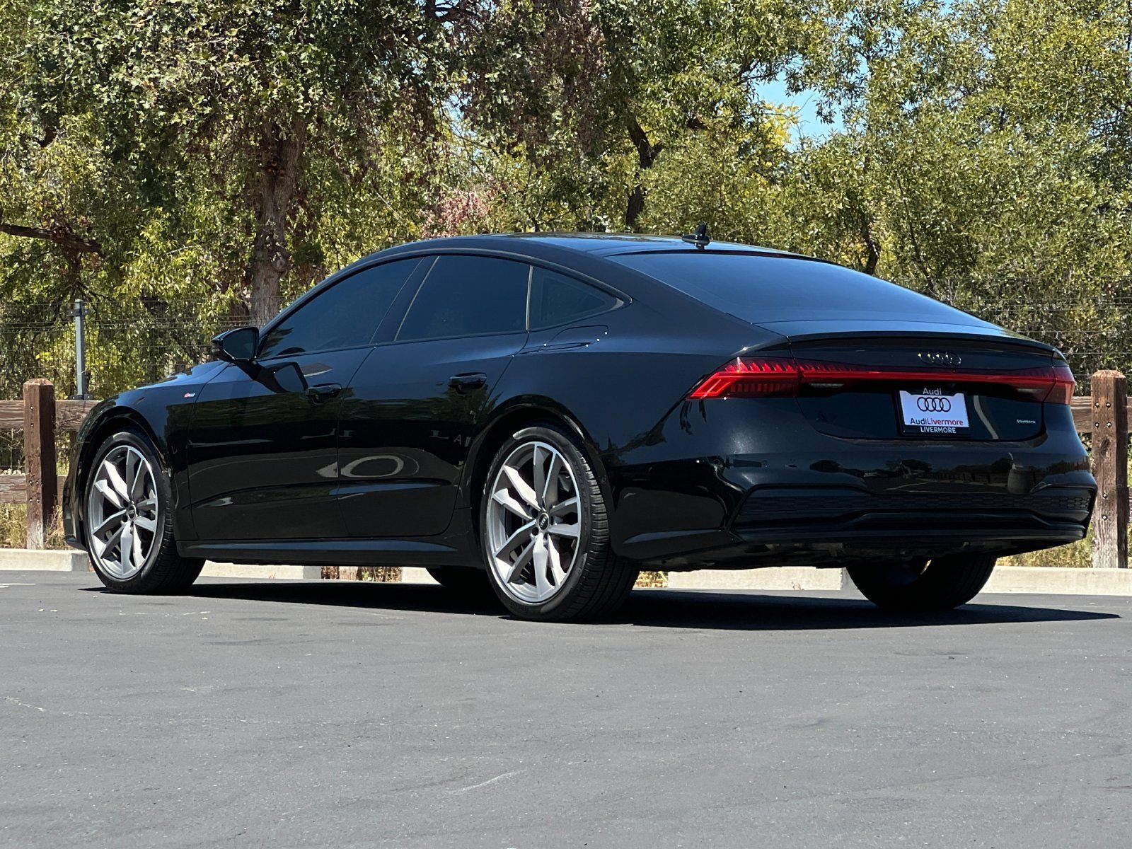 Used 2021 Audi A7 e Premium Plus w/ Executive Package AWD/4WD image 4