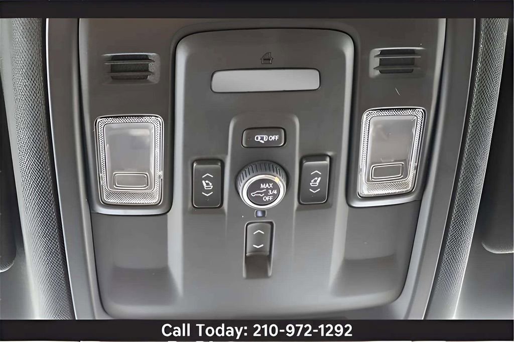 Used 2024 Chevrolet Tahoe High Country w/ Advanced Technology Package image 33