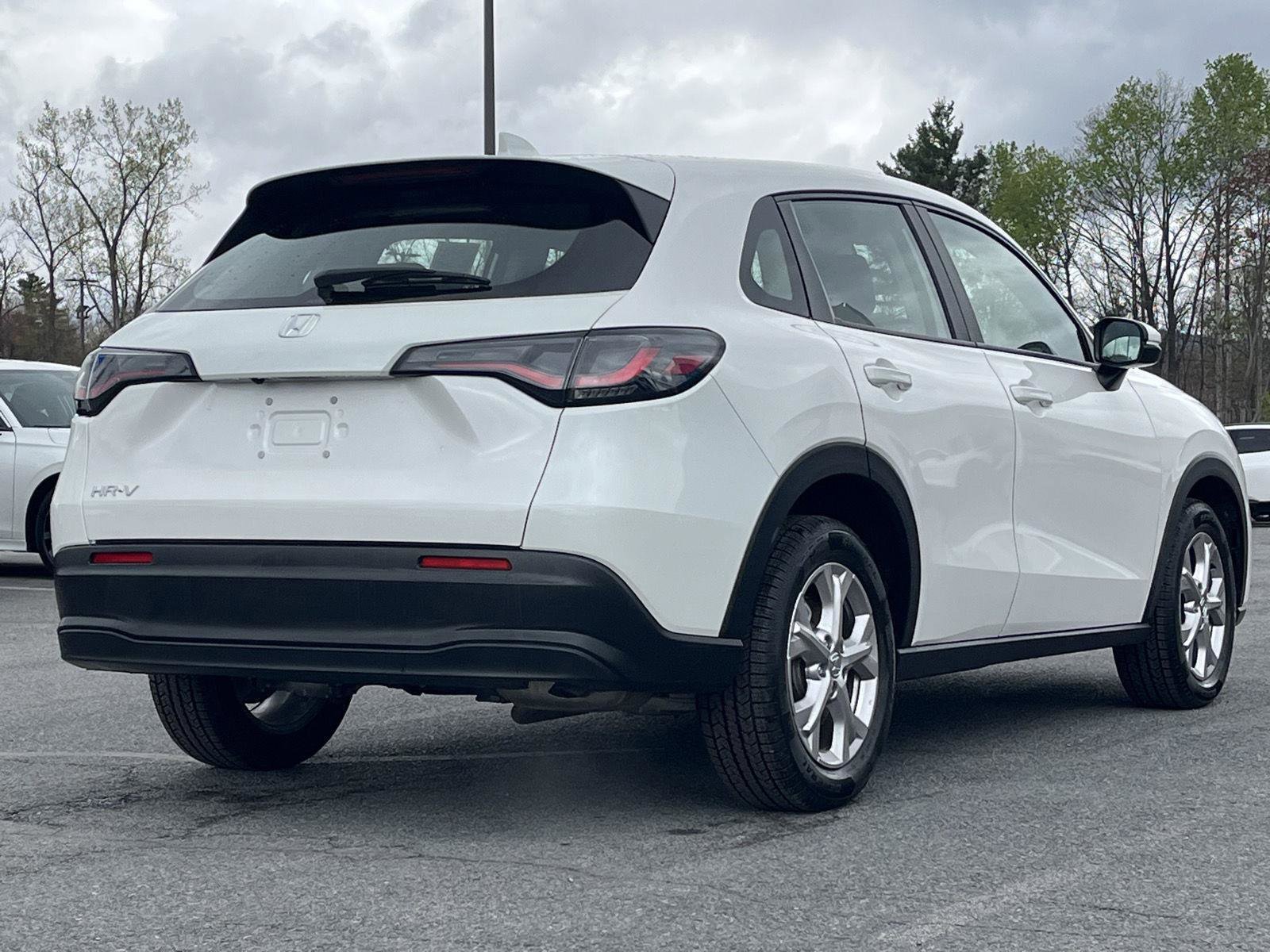 Certified 2024 Honda HR-V LX image 5