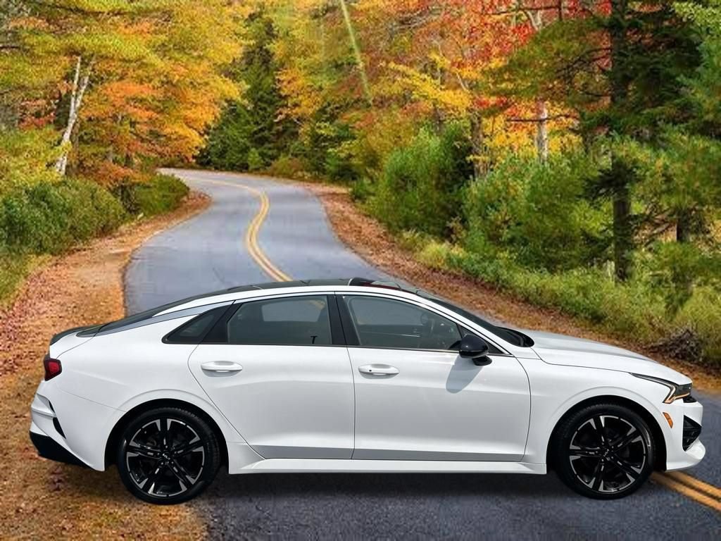 Used 2023 Kia K5 GT-Line AWD/4WD image 2