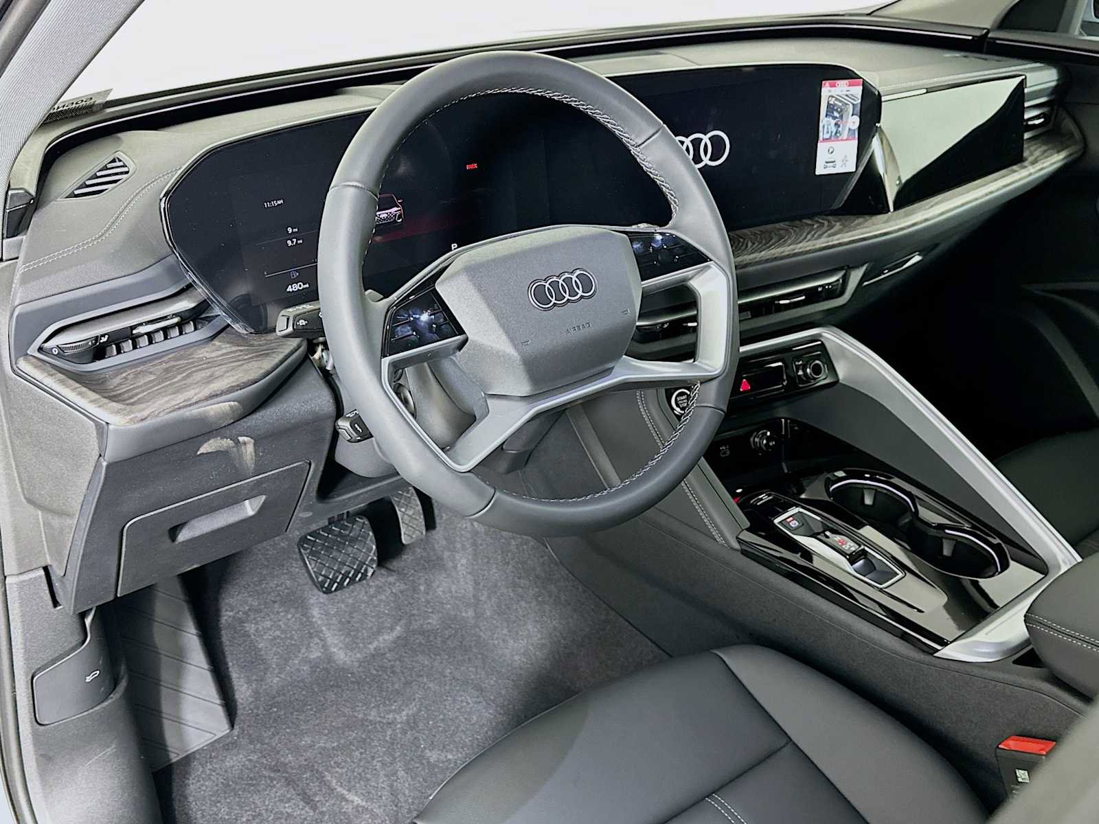 New 2025 Audi Q5 Premium image 9