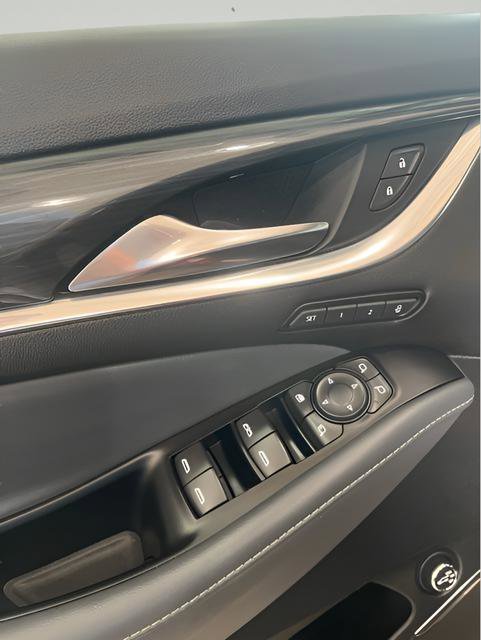 Used 2024 Buick Enclave Premium image 11