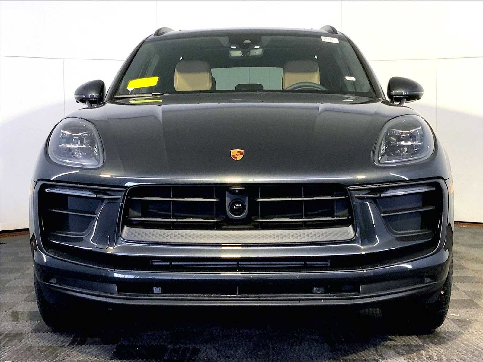 New 2026 Porsche Macan AWD/4WD image 10