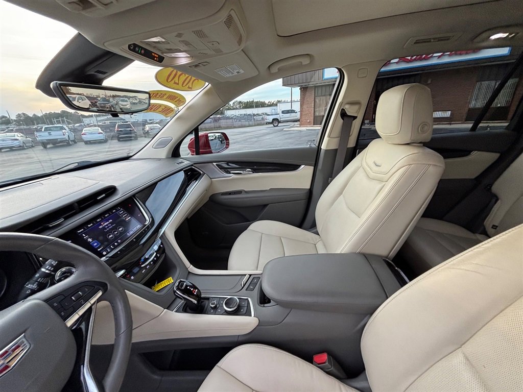 Used 2020 Cadillac XT6 Premium Luxury image 15